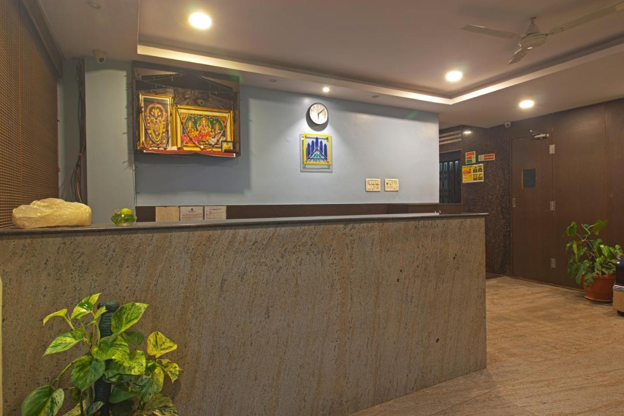 Hotel Ns Royal Emirates With 3Hr Early Check In Hyderabad Exteriör bild